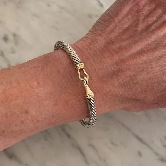 DAVID YURMAN 5mm Cable Classic Buckle Bracelet - Picture 4 of 6